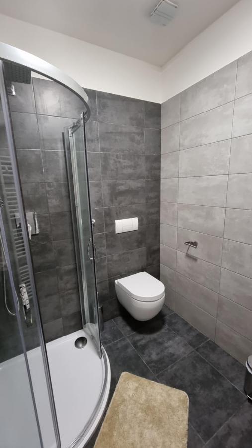 Novohradska Hotel Ceske Budejovice Bagian luar foto